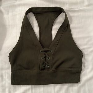 AERIE RIBBED LACE UP RAZERBACK SPORTS BRA SIZE SMALL ARMY GREEN